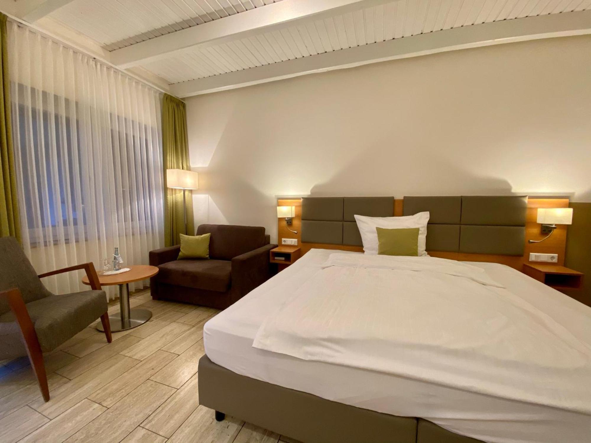 Waldhotel Zum Bergsee Damme Quarto foto